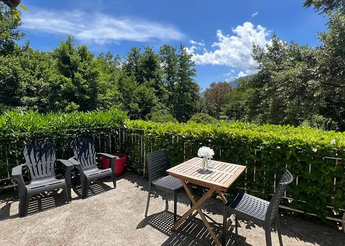 Casamacce Studio Climatise Avec Terrasse, Small Comfortable Apartment Free Parking, Air-Conditioned & Wifi