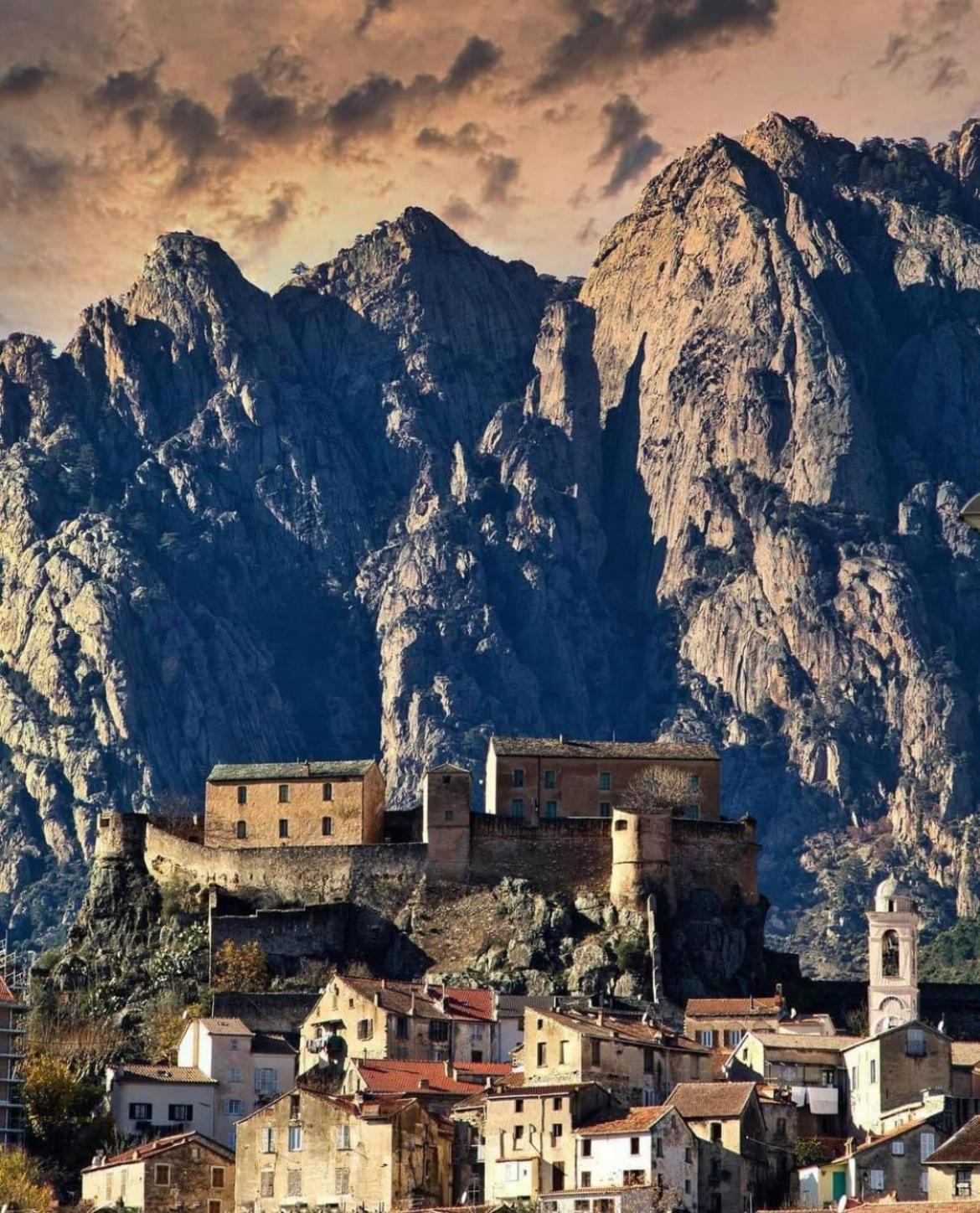Appartement Casamacce Studio Climatise Avec Terrasse, Small Comfortable Free Parking, Air-conditioned & Wifi